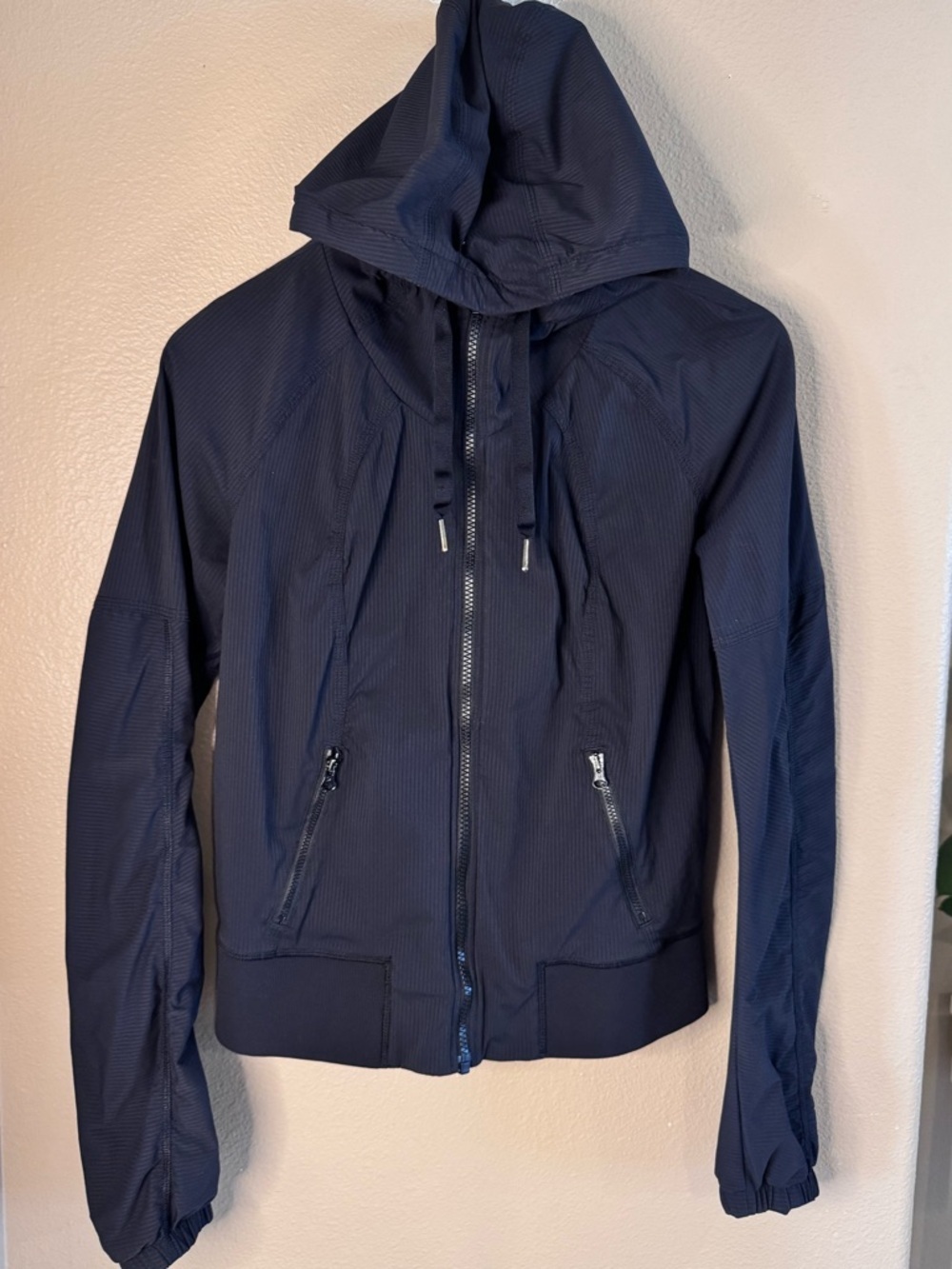 Lululemon Street To Studio Jacket
Black Women’s size 6 - Picture 5 of 12